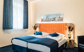 Hotel Commerz Hamburg By Uniqstay